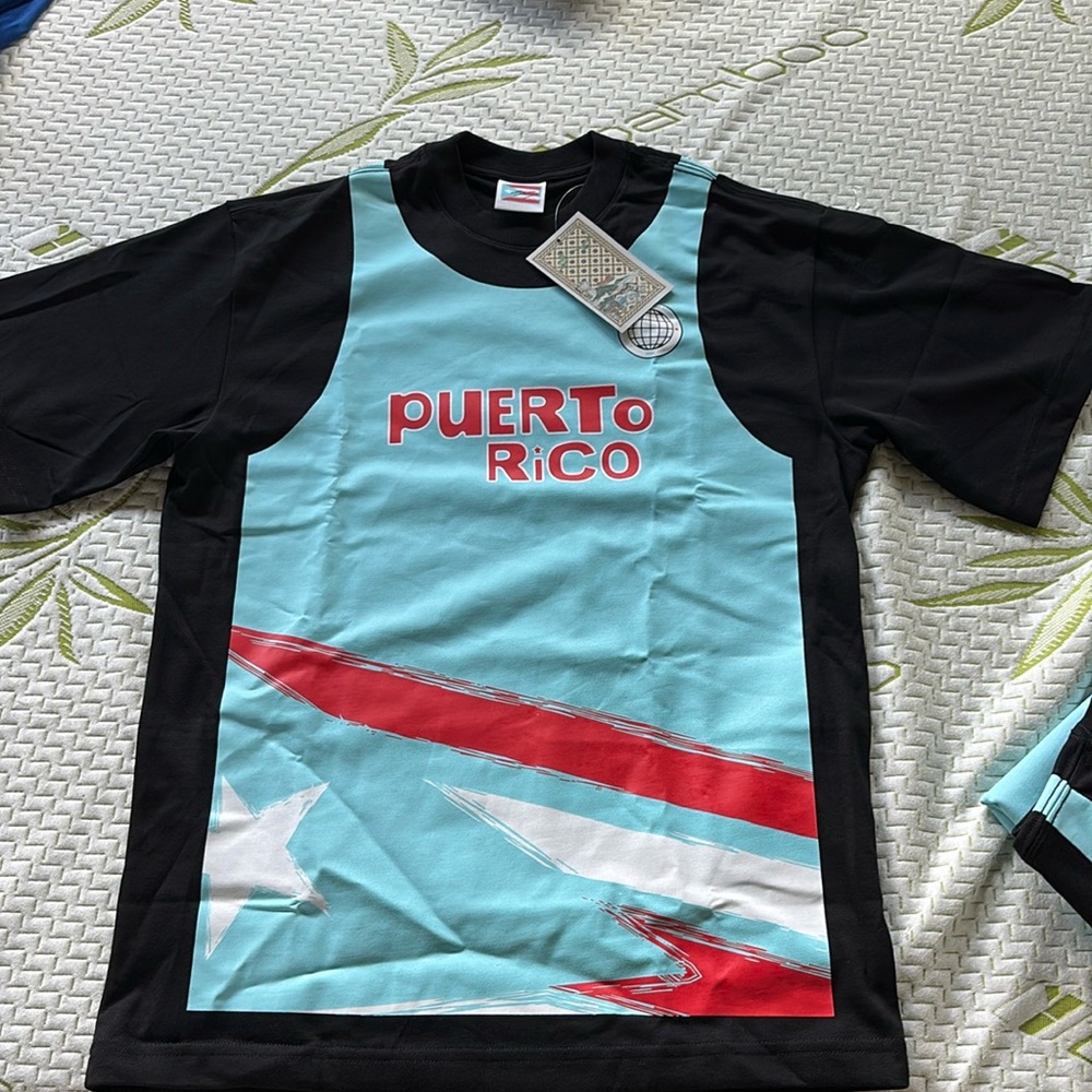 NWT Bad Bunny PR residency official jersey tshirt